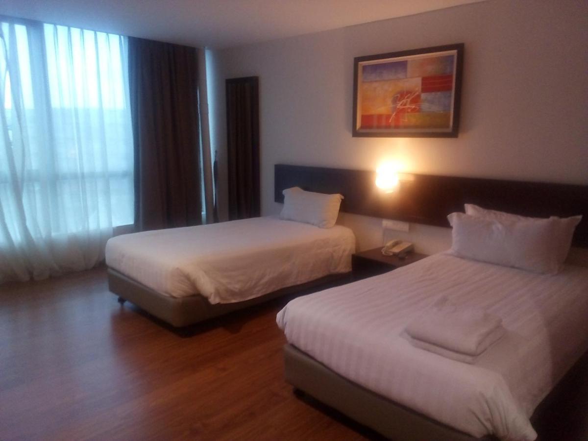 906 Riverside Hotel Malakka Dış mekan fotoğraf
