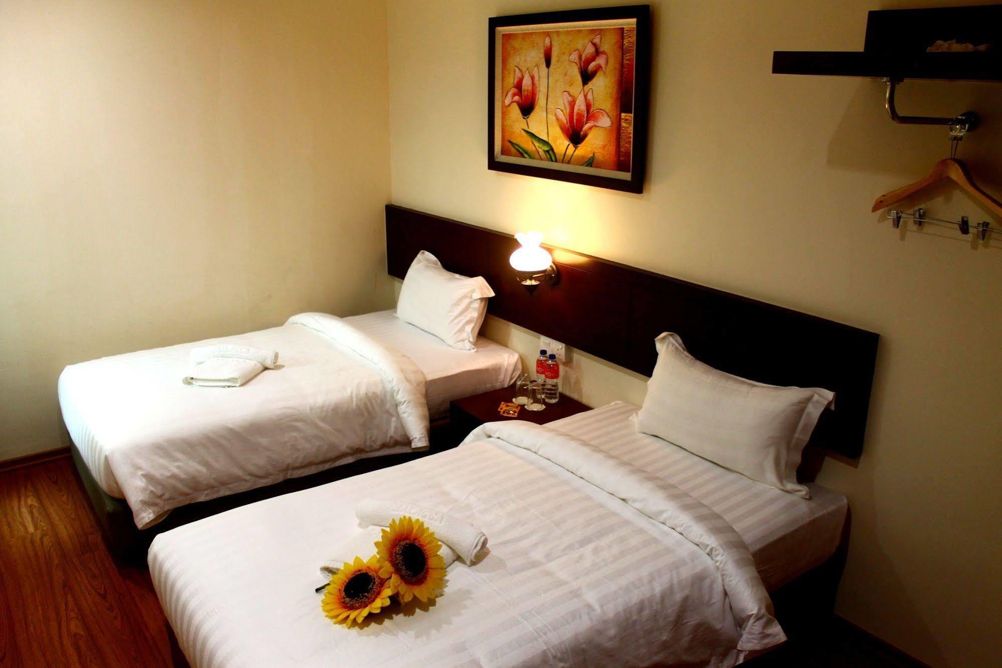 906 Riverside Hotel Malakka Dış mekan fotoğraf